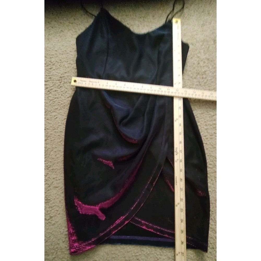PRETTYLITTLETHING SLINKY DRESS - SIZE M - Shein Purple/Black‎